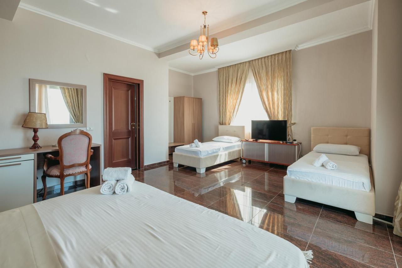 Fishta Hotel & Apartments Velipoje Luaran gambar